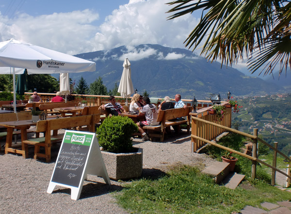 Koestenthalerhof Biergarten